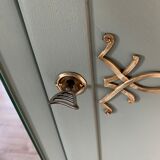 Eucalyptus cabinet