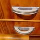 buffet Mado, portes asymétriques