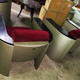 Set f 2 vintage club chairs and table