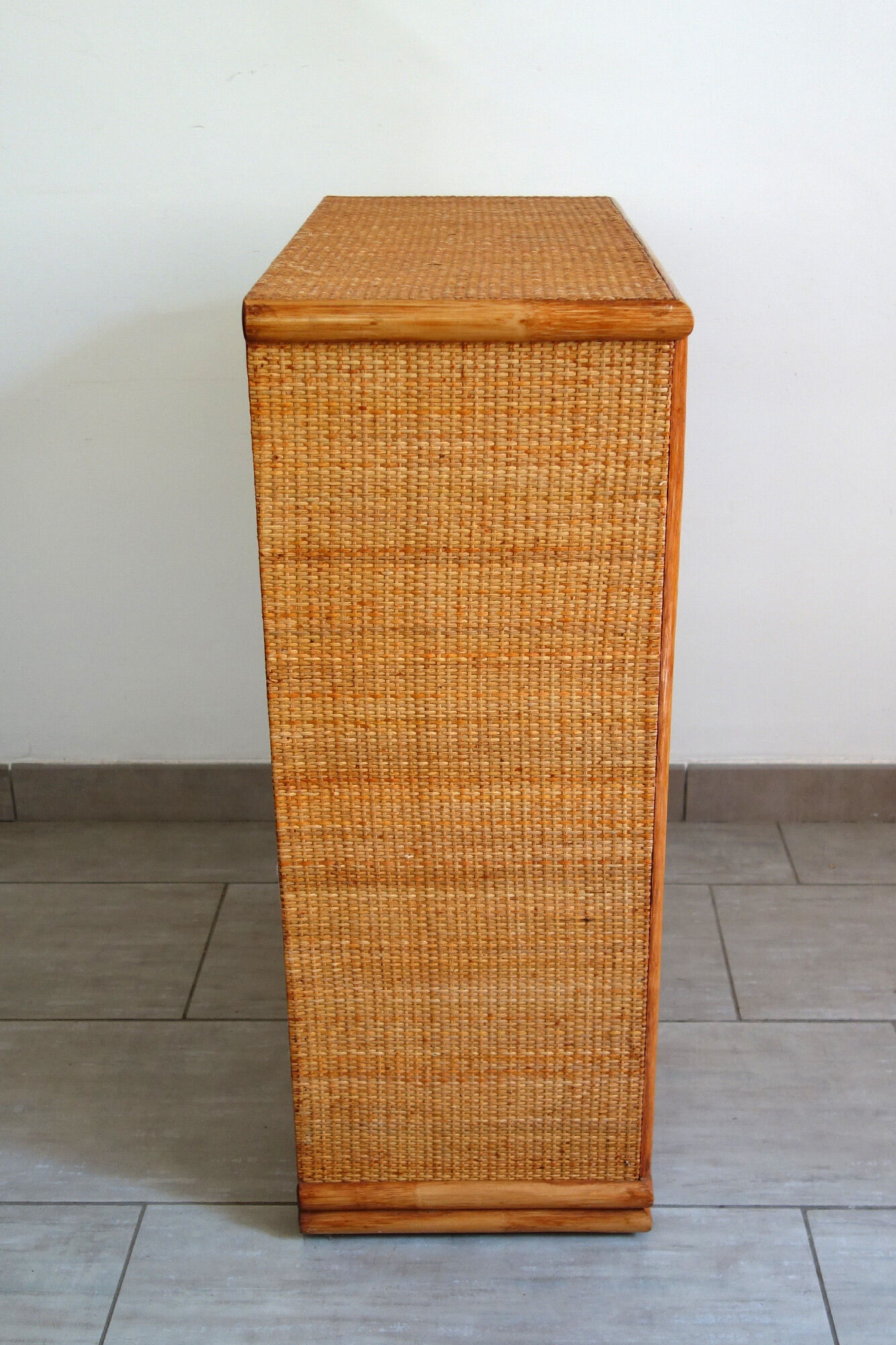 Buffet braided wicker and bamboo