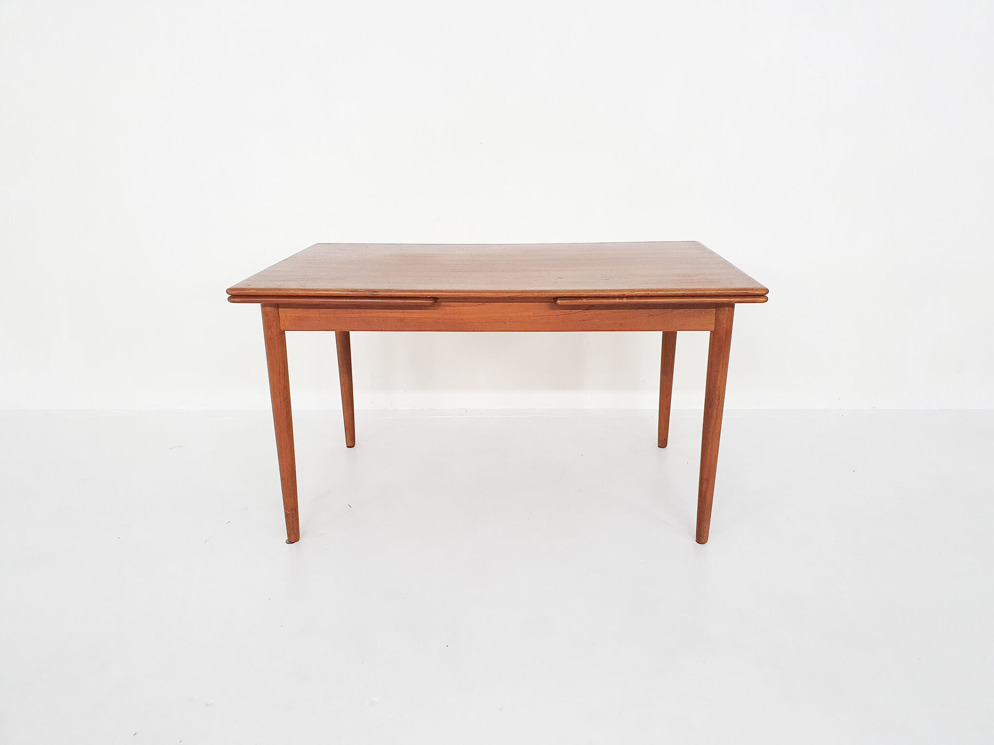 Scandinavian modern teak extendable dining table, 1950's