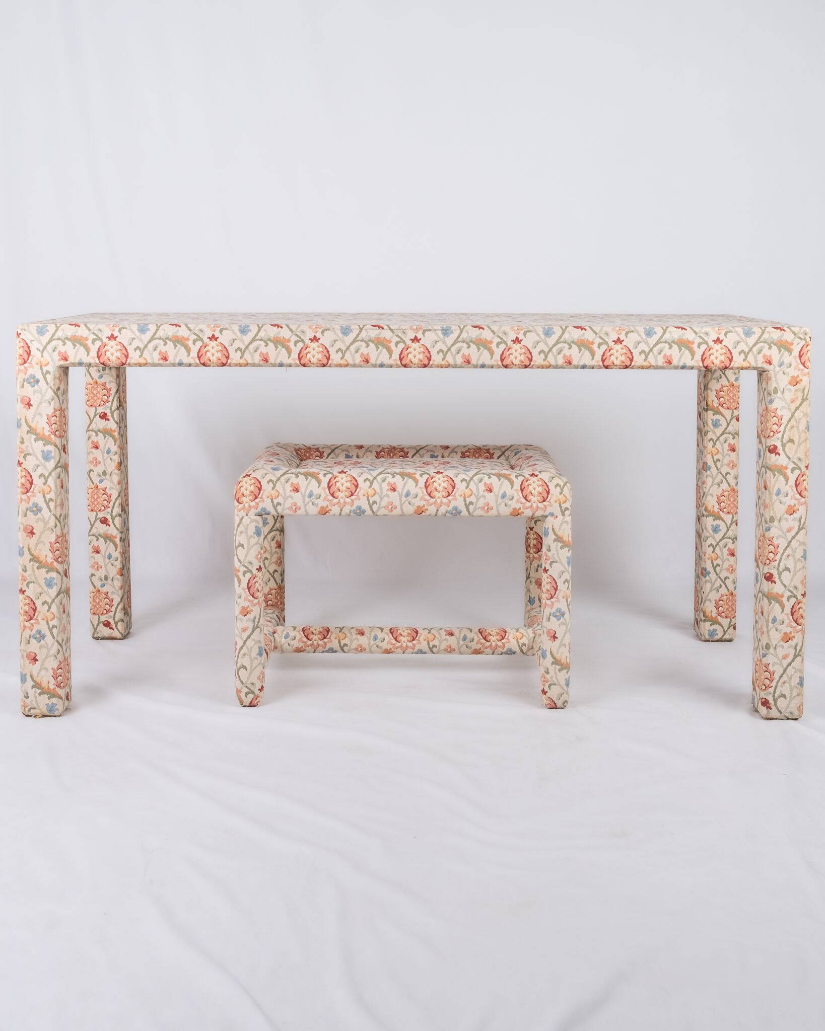 Console or desk set with its upholstered stool, Parsons style, 1980s.