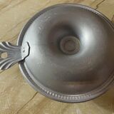 Aluminum poucier candle holder