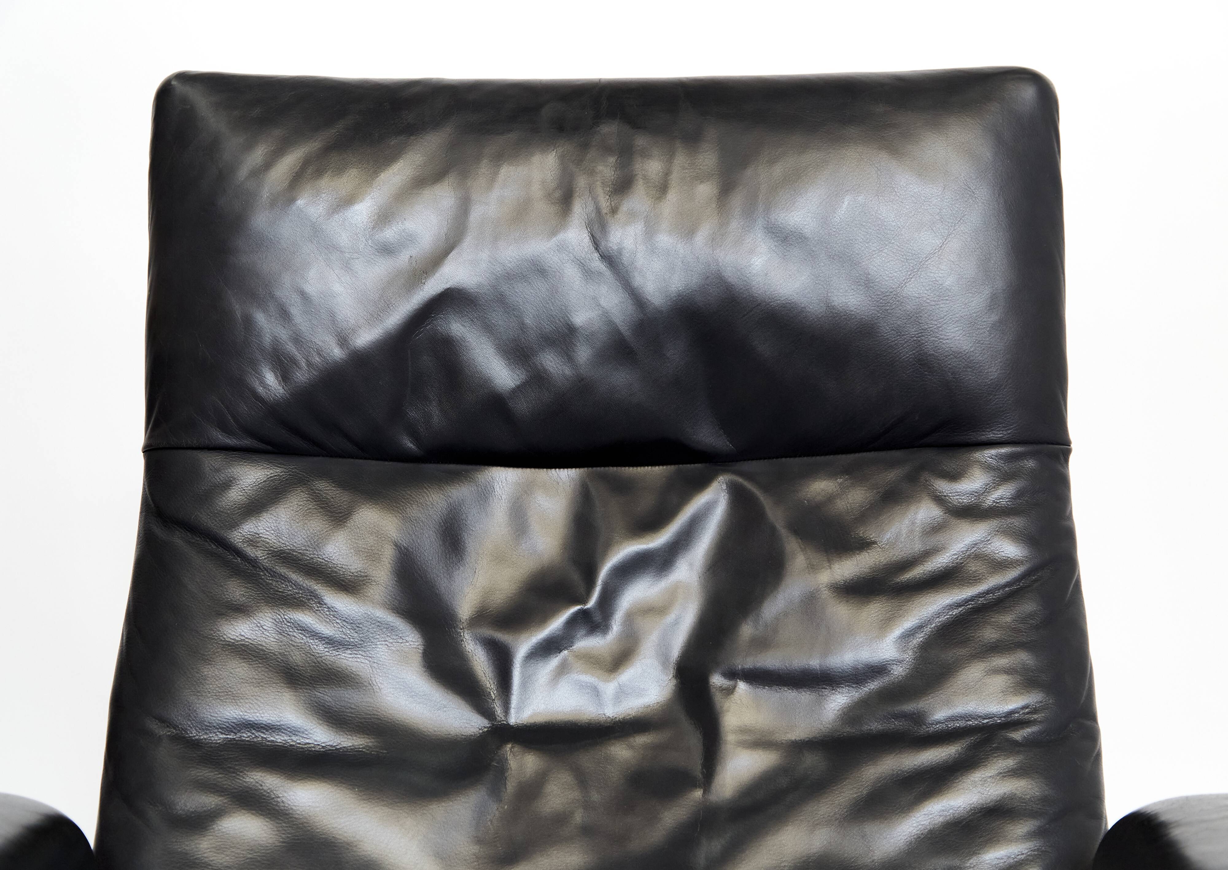 De Sede Lounge Chair & Ottoman DS-2030 de Hans Eichenberger