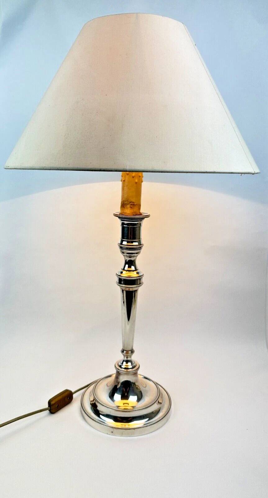 Silver-plated bronze lamp base, candlestick converted into a lamp, H. 53.5 cm