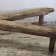 Banc brutaliste atypique