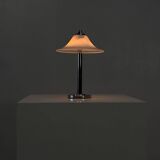 Lampe de table en verre opalin allemand