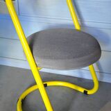 2 Chaises en métal jaune des années 70