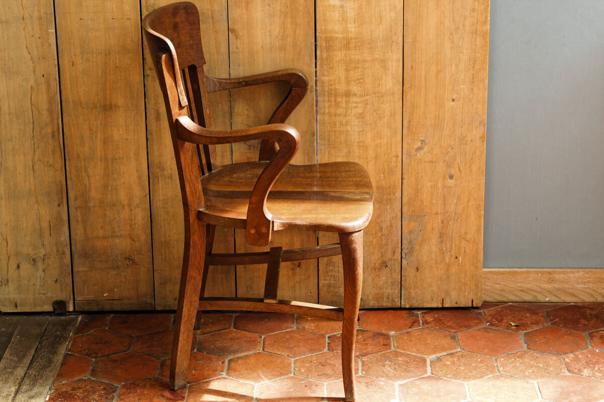 American office chair, 20s