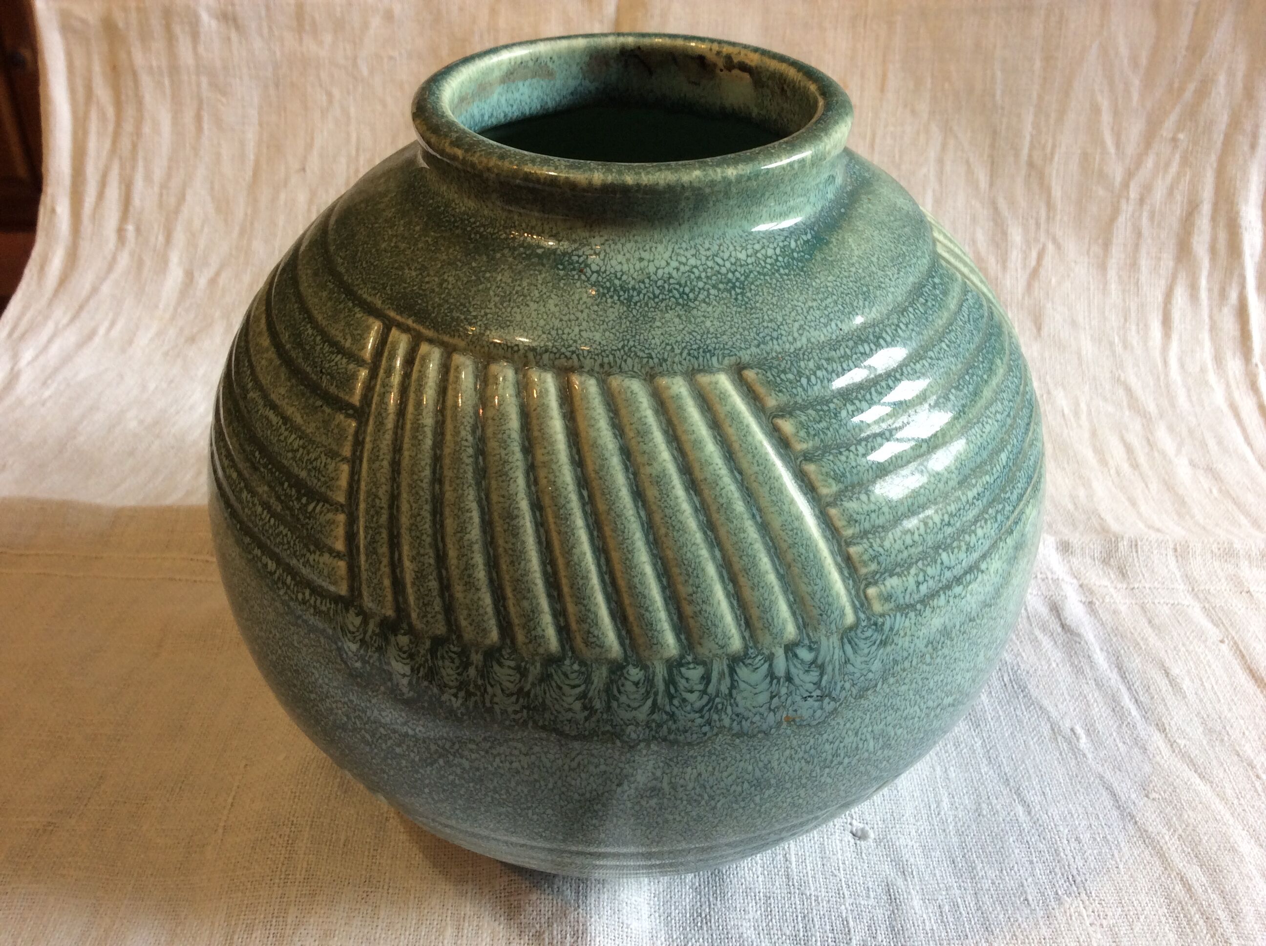 Art Deco vase signed Odyv