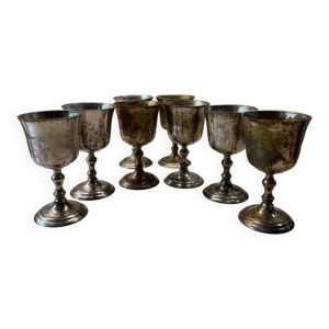 Calice. gobelet sur pied