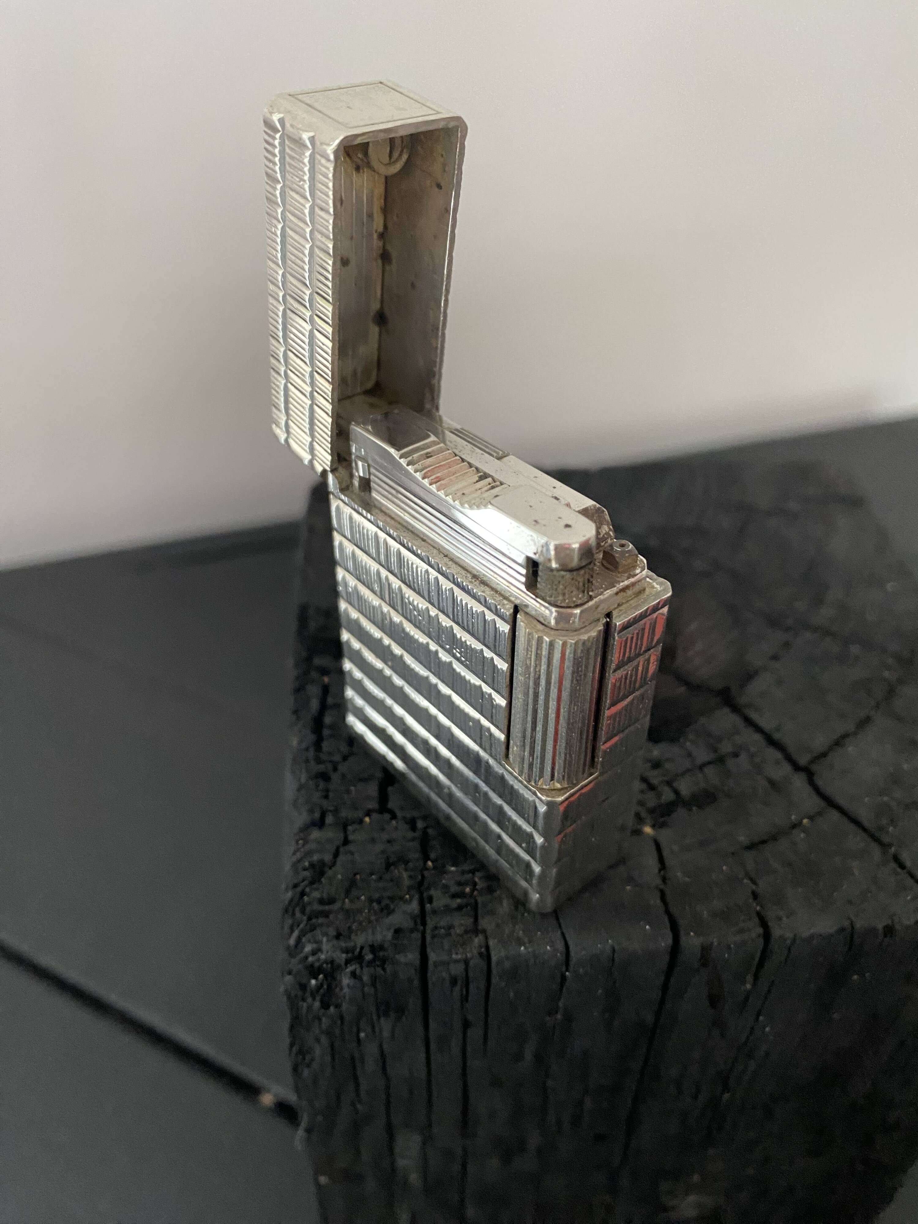 St dupont silver-plated lighter with box