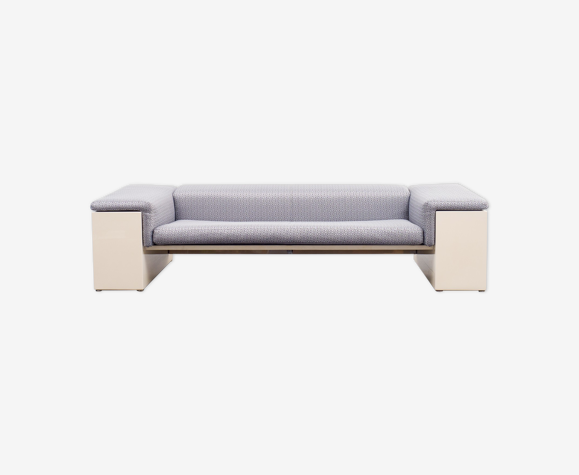 Sofa 70s, Brigadier