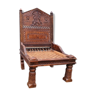 Piddah chair
