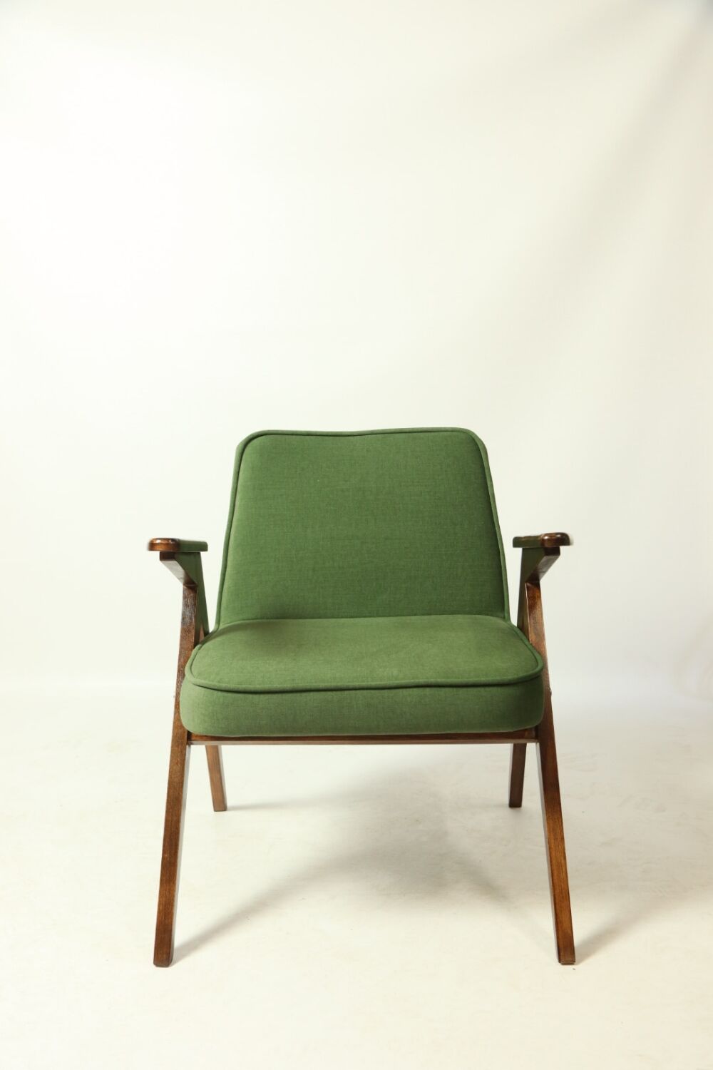 Pair of royal green velvet armchairs