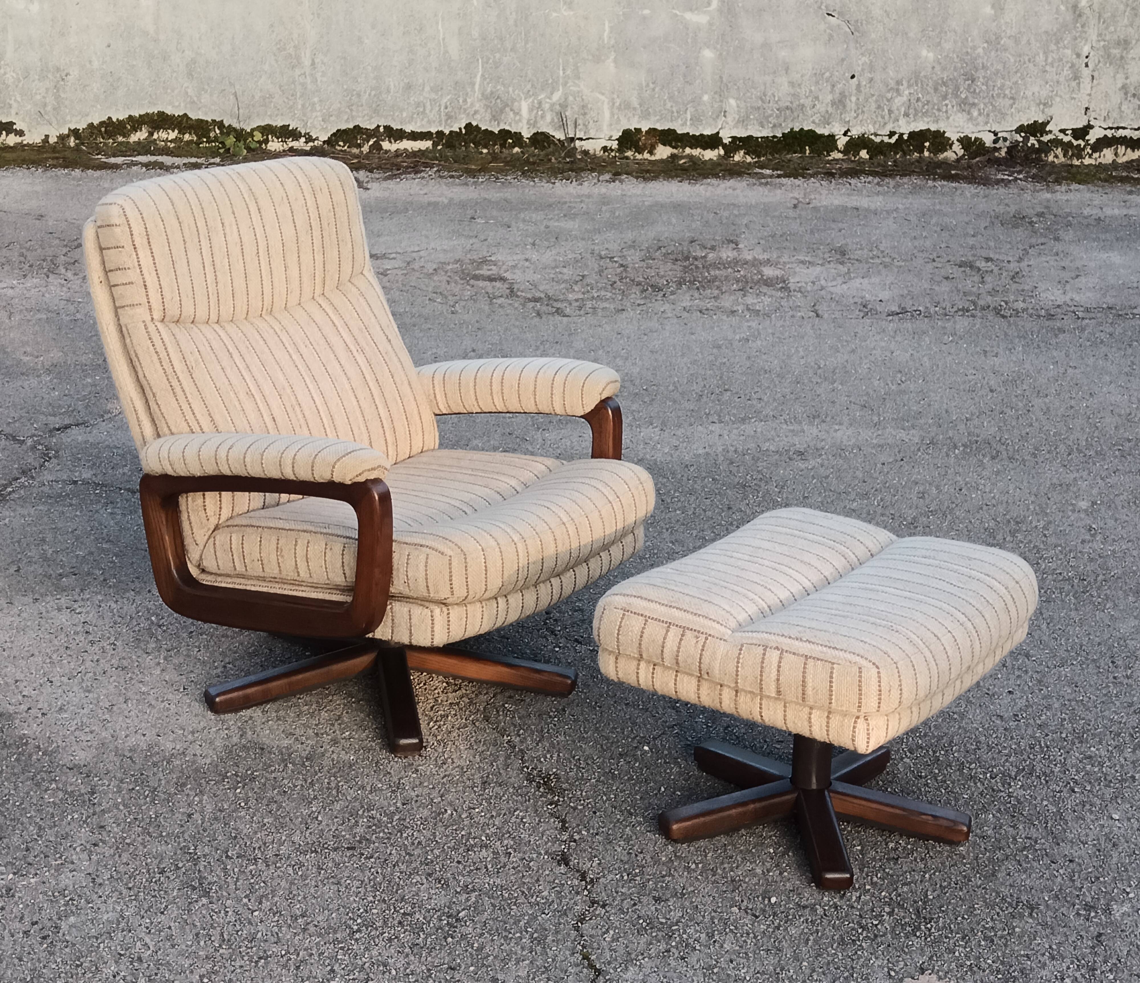 Fauteuil et ottomane pivotant Midcentury 1970