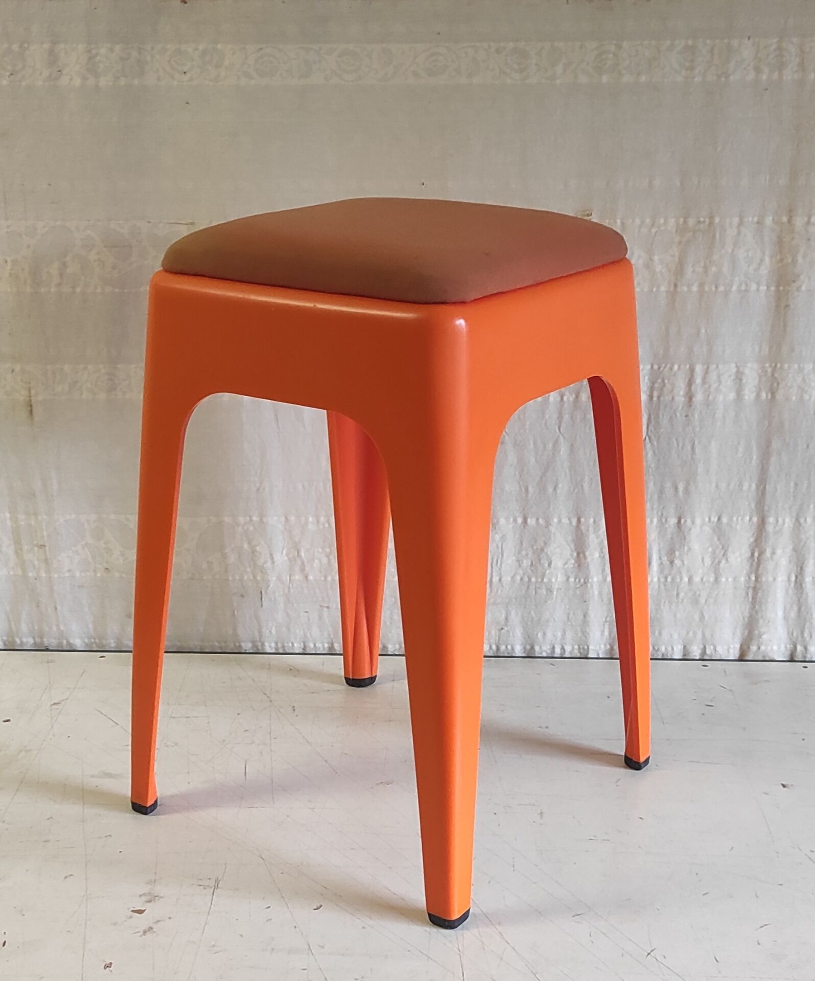 Vintage orange stool by Ami (France) - 1960s/70s