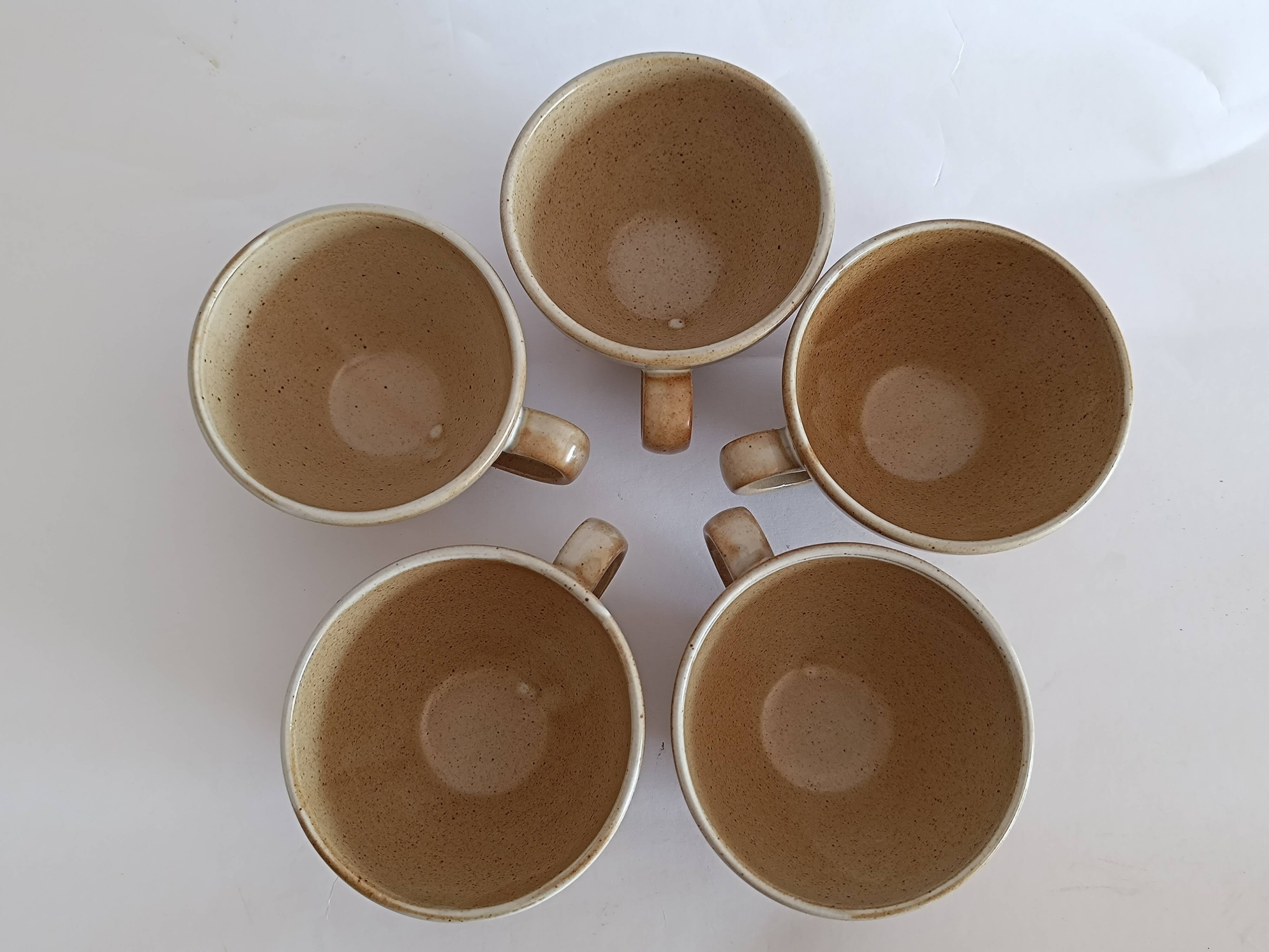 Tasses en grès