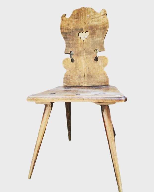 Chaise art populaire