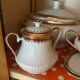 Service complet 78 pièces en porcelaine de Limoges filet or