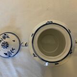 Mossy earthenware cream pot