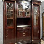 Large Empire-style display cabinet in mahogany from the late 19th century.