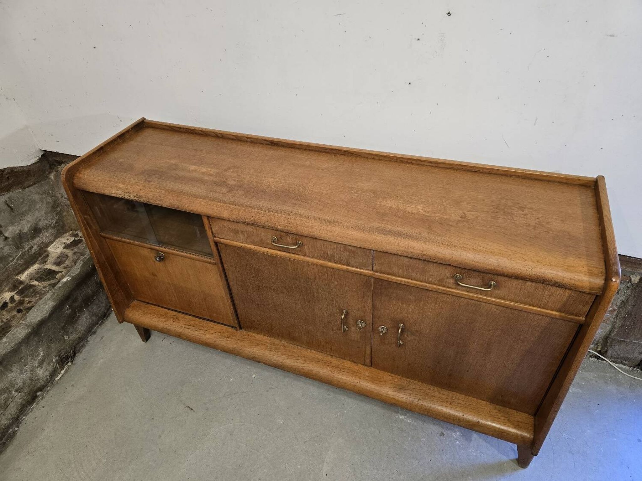 Enfilade 1950 avec vitrine