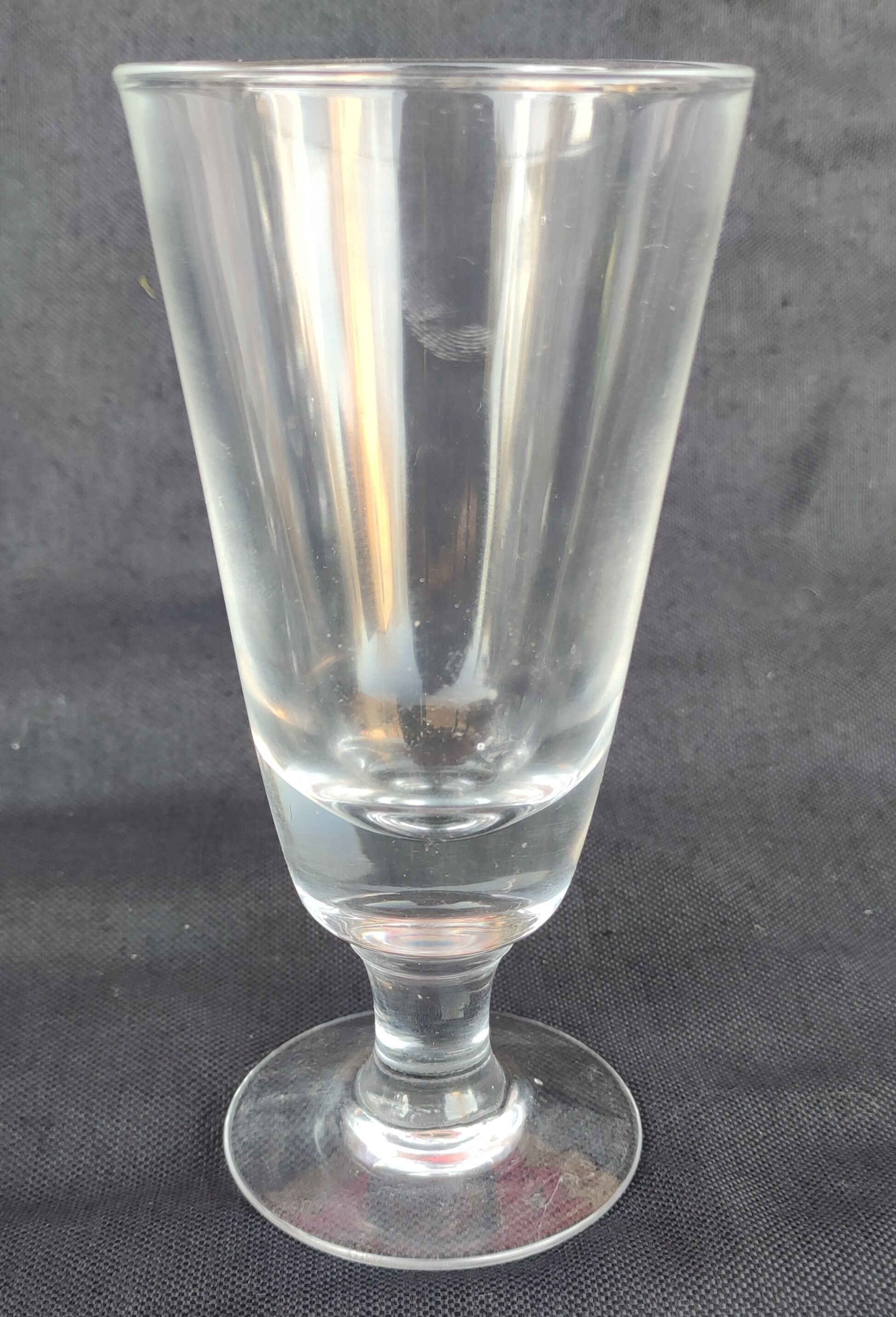 Series of 6 Old Bistro Glasses