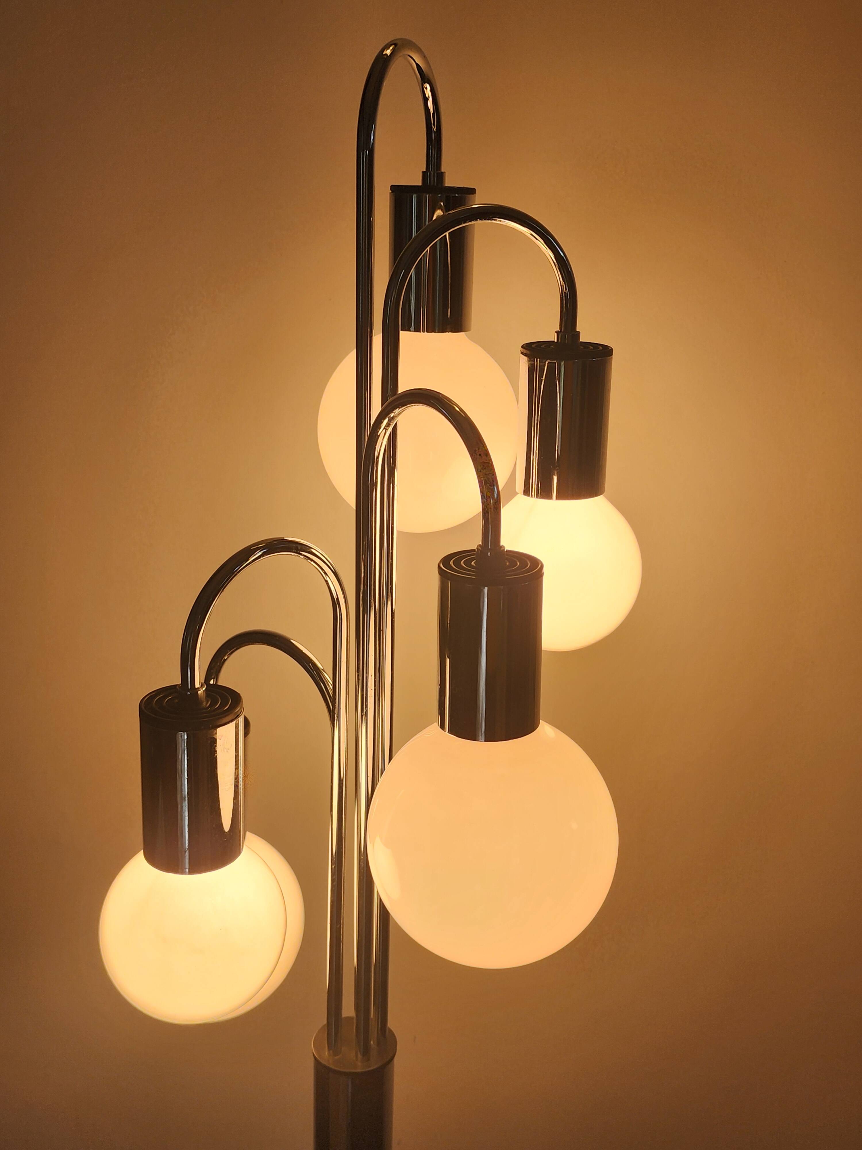 Waterfall floor lamp by Robert Sonneman