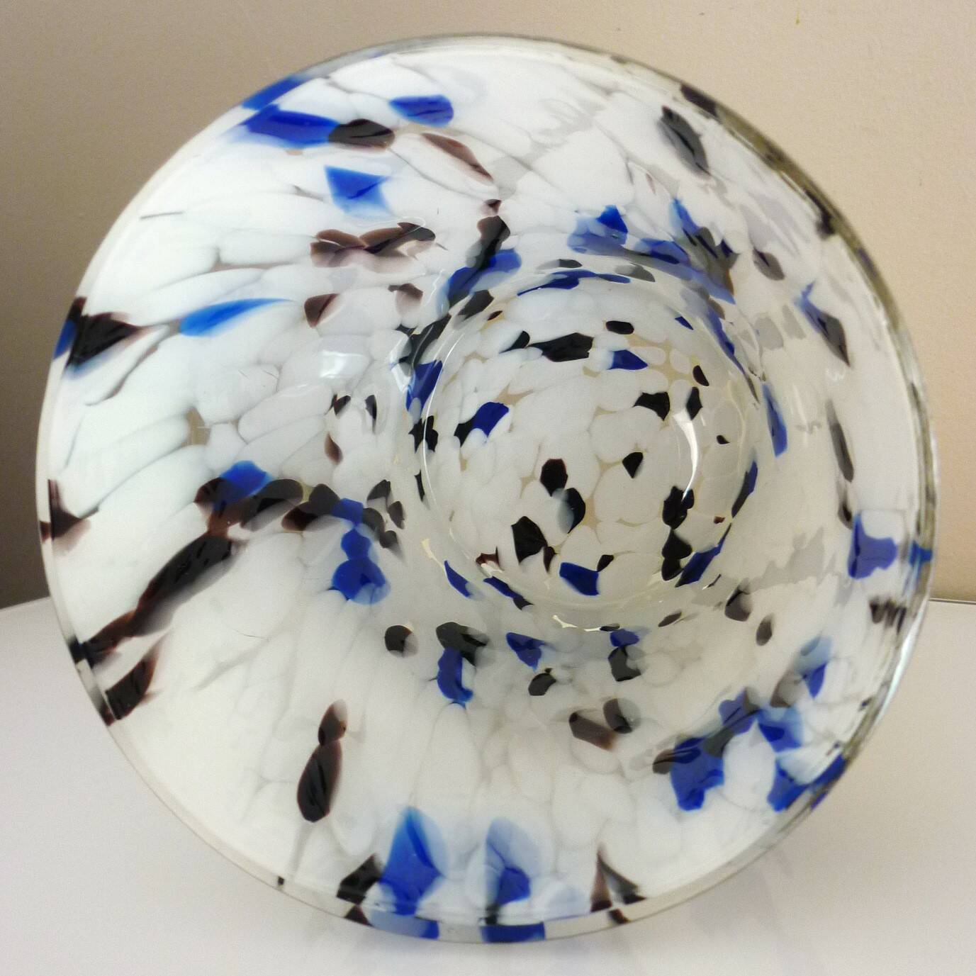 Large blown glass vase, speckled, thick, 70s/80s Murano design