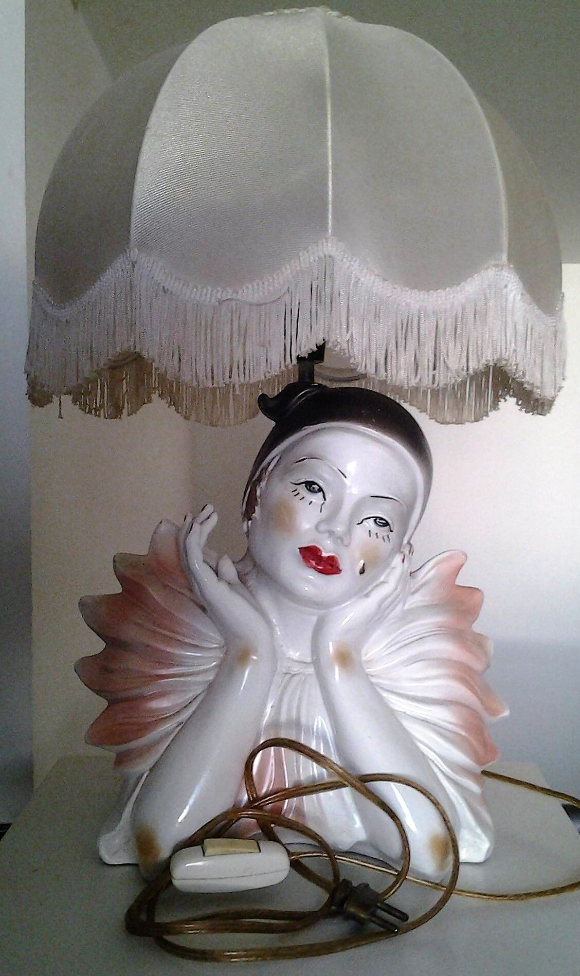 Pierrot lamp