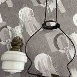 Suspension à pétrole avec opaline