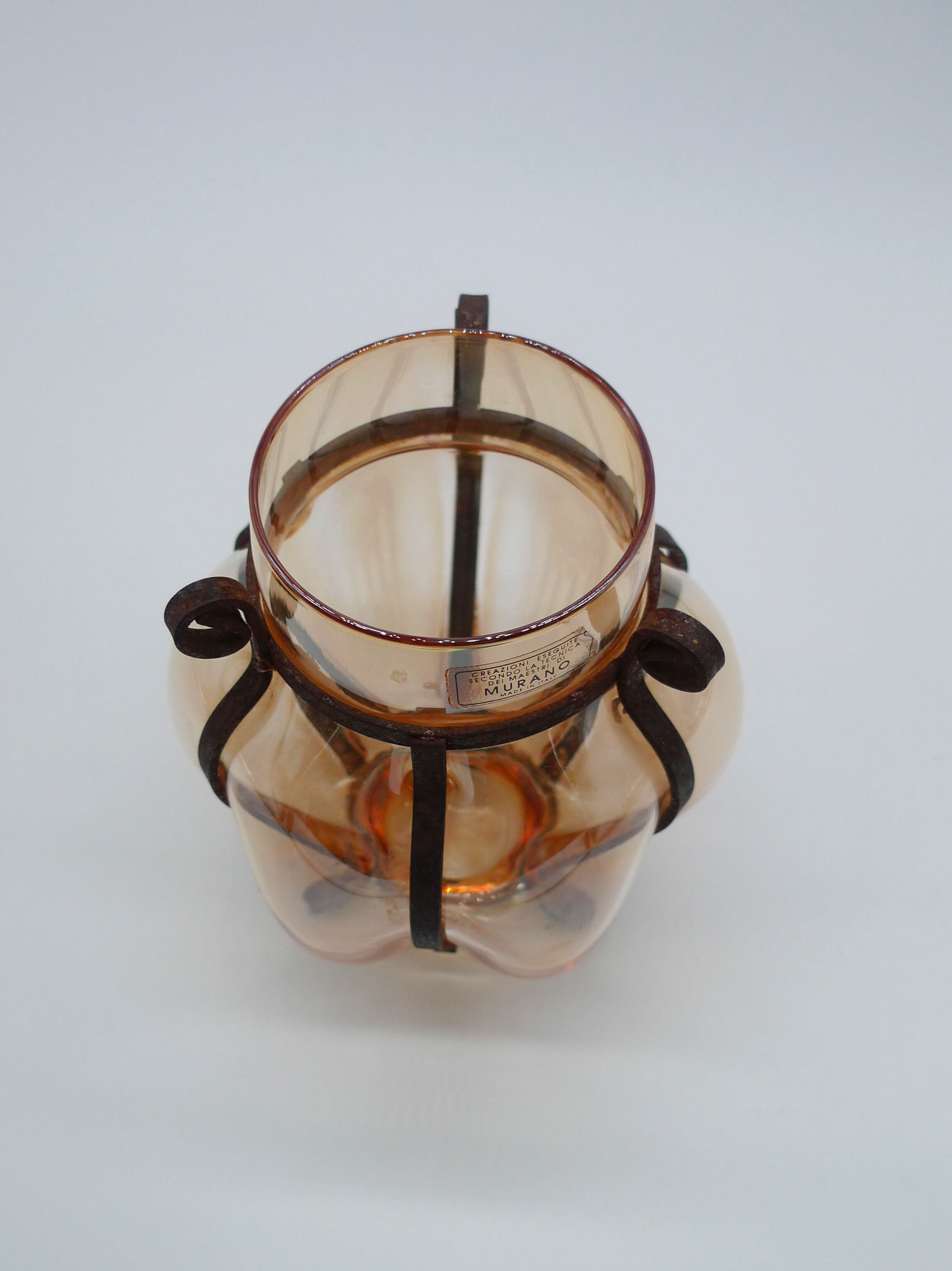 Vase in wrought iron and Murano glass