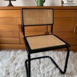 Chaise cannée noire