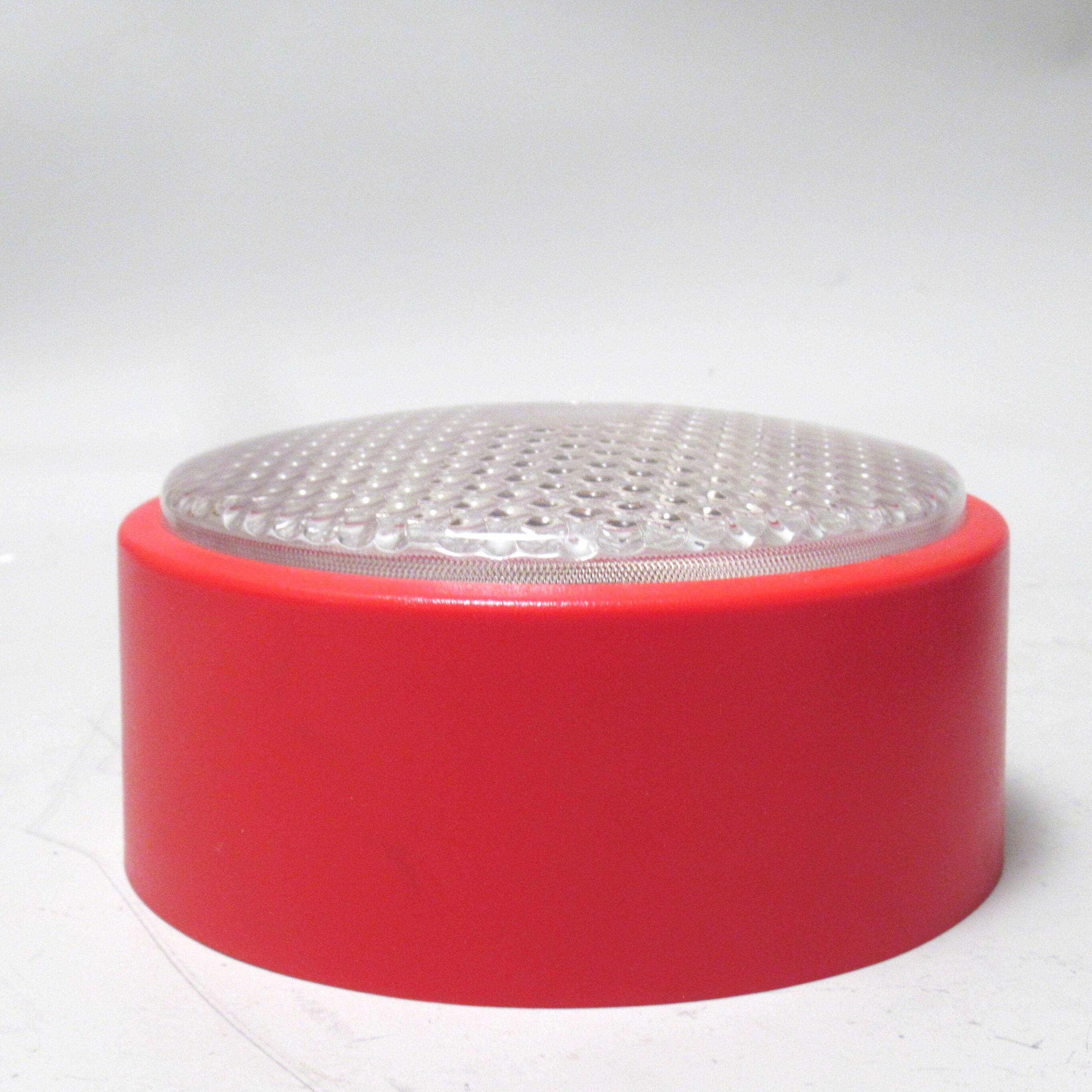 Prisma 80s industrial wall light