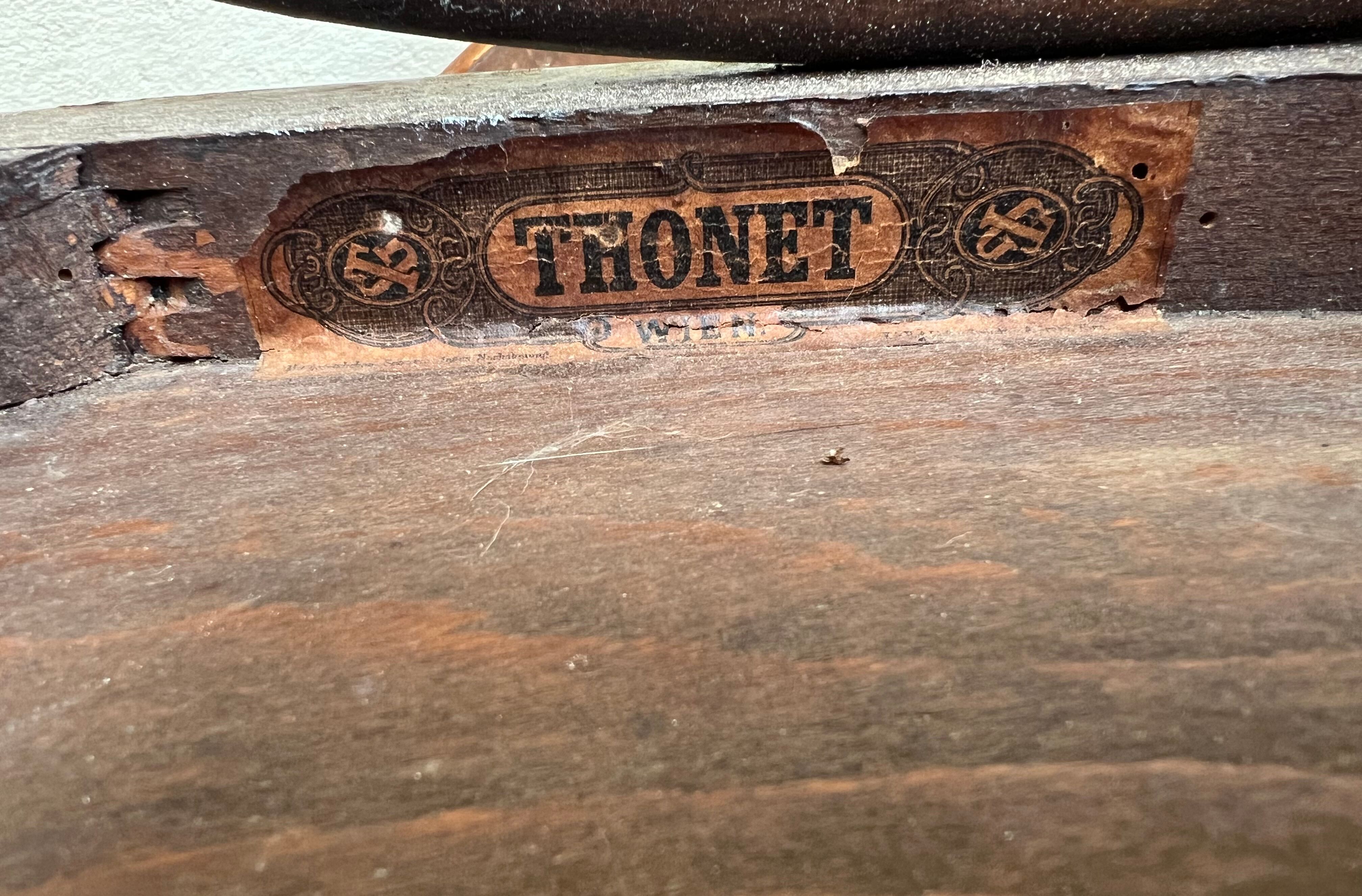 Chairs bistrot thonet