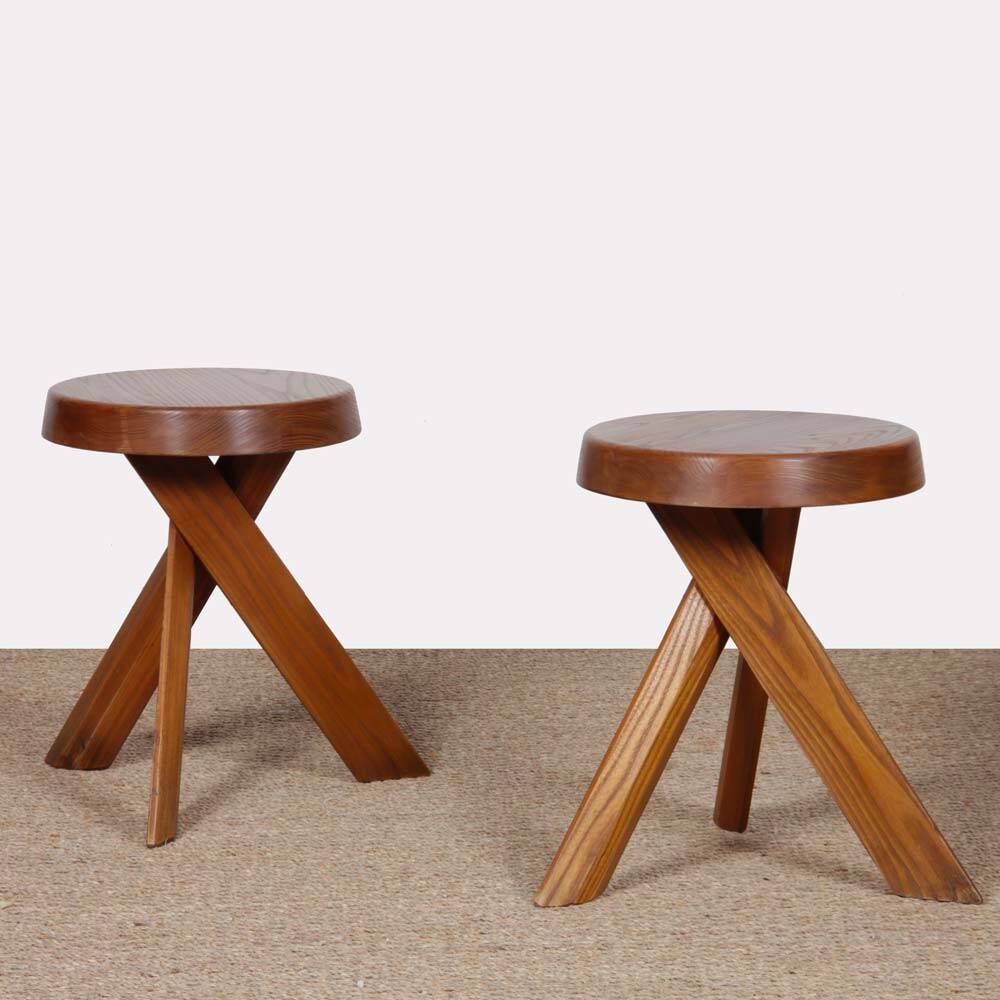 Pair of elm stools by Pierre Chapo, model S31, 1980.