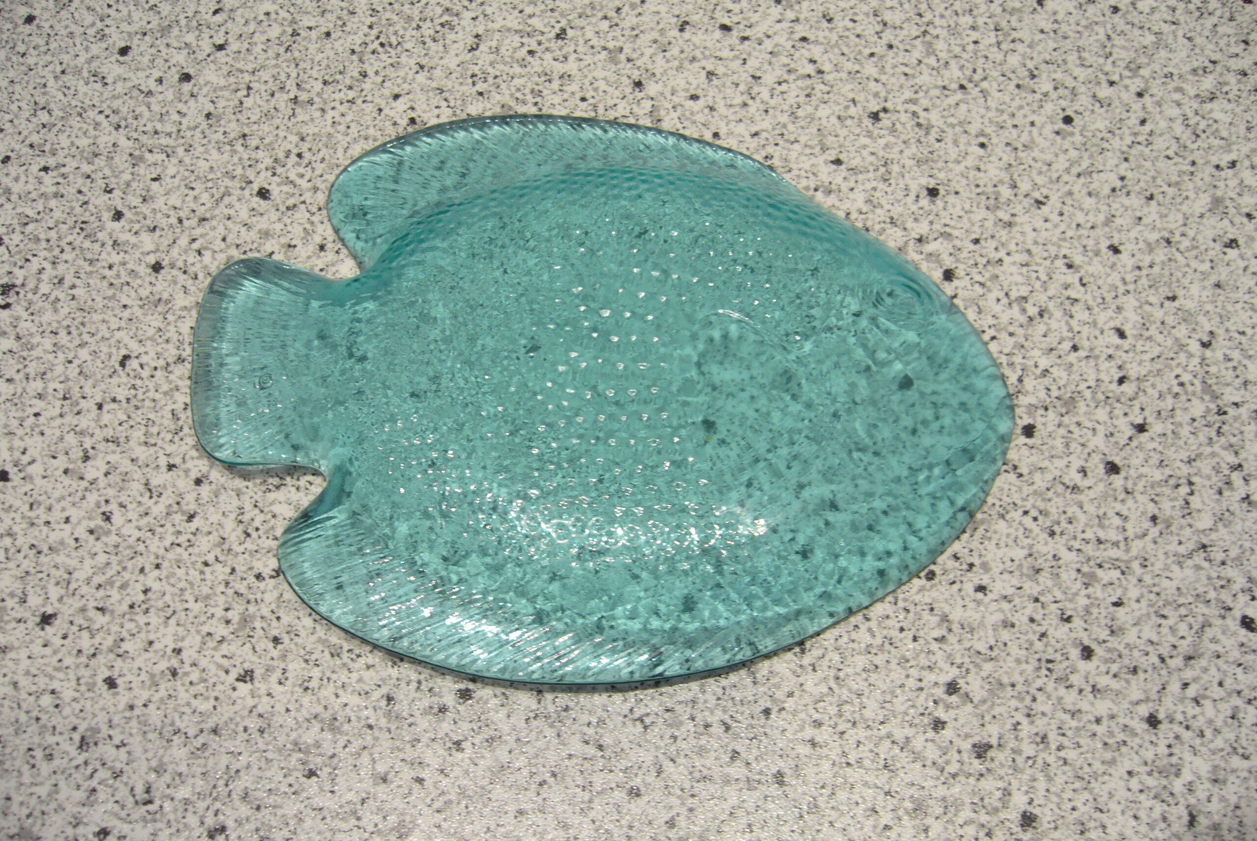 Two fish-shaped bowls