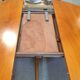 Table scandinave