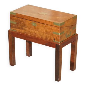 Bureau à pente militaire d'époque victorienne en bois dur