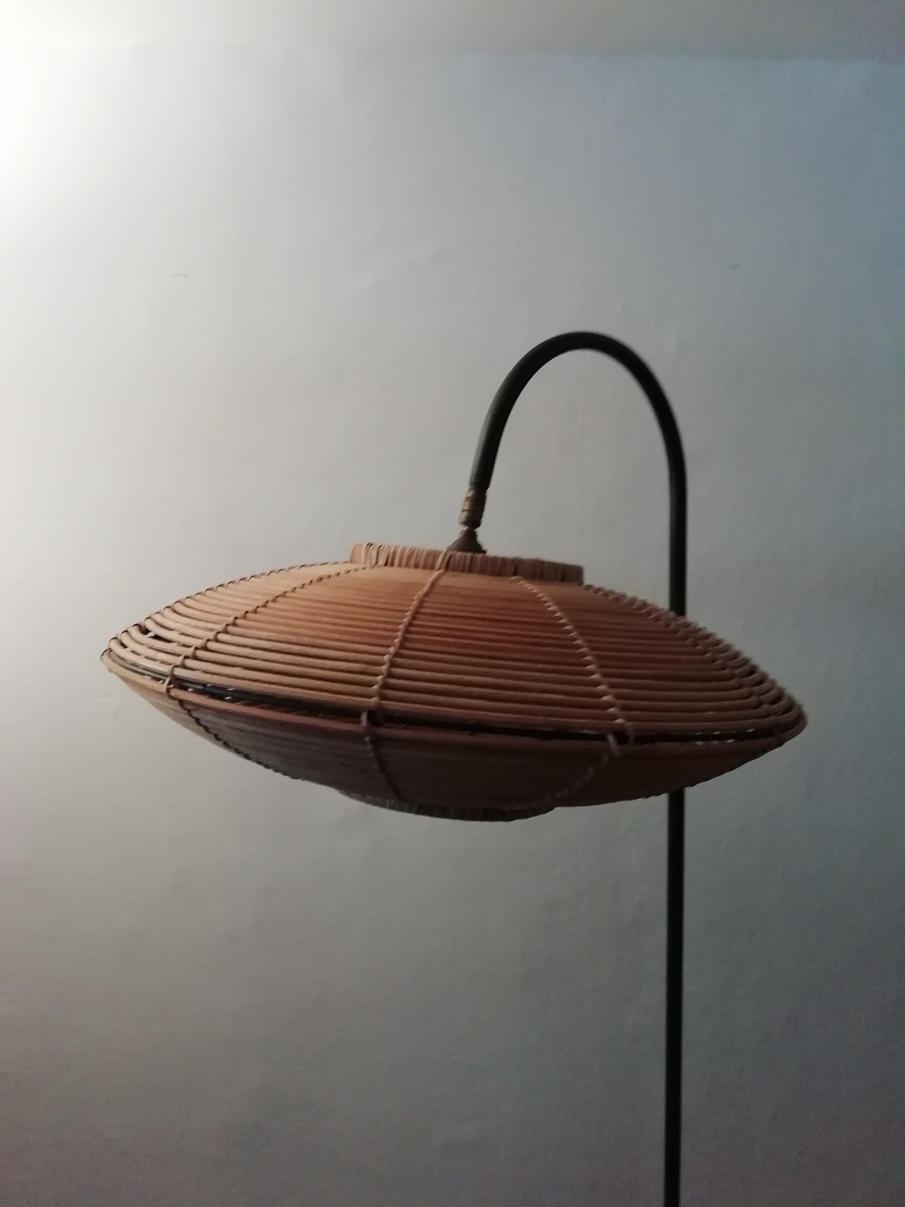 Vintage tablet lamppost