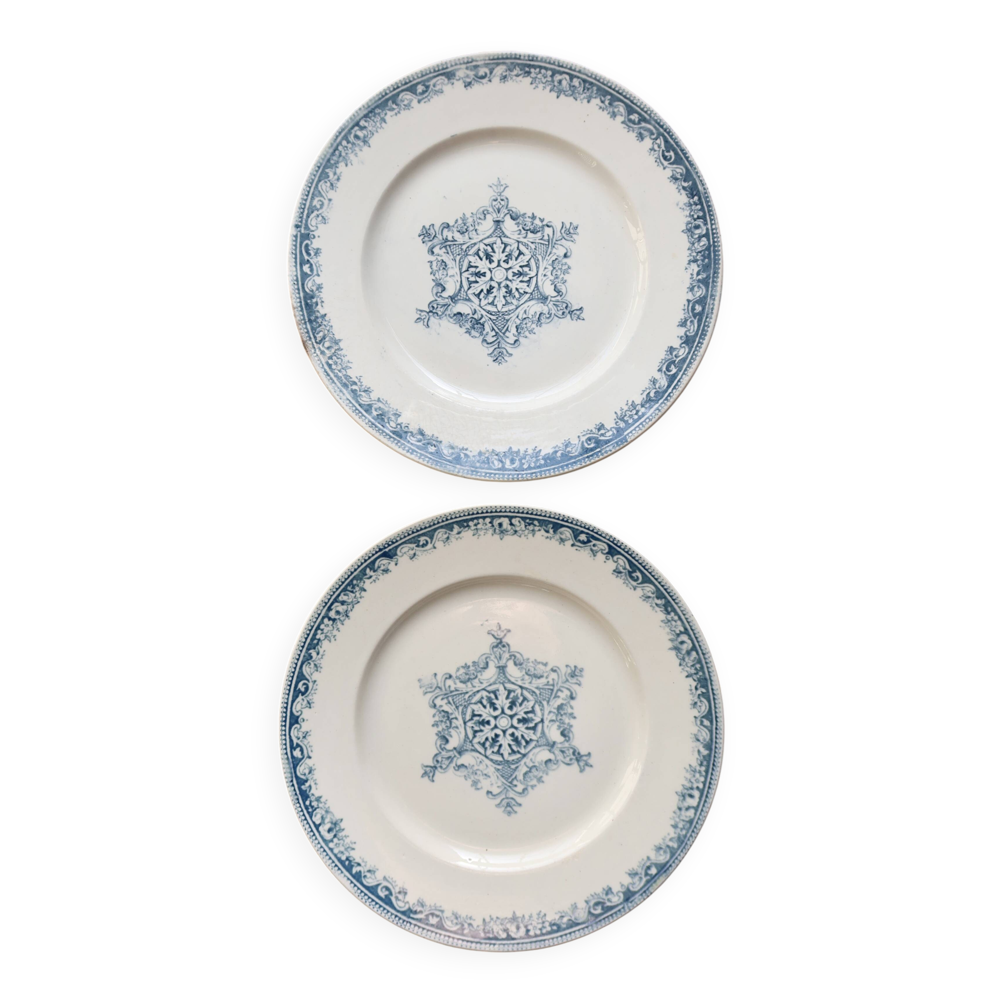 Antique ironstone plate from Creil and Montereau - Guirlande service