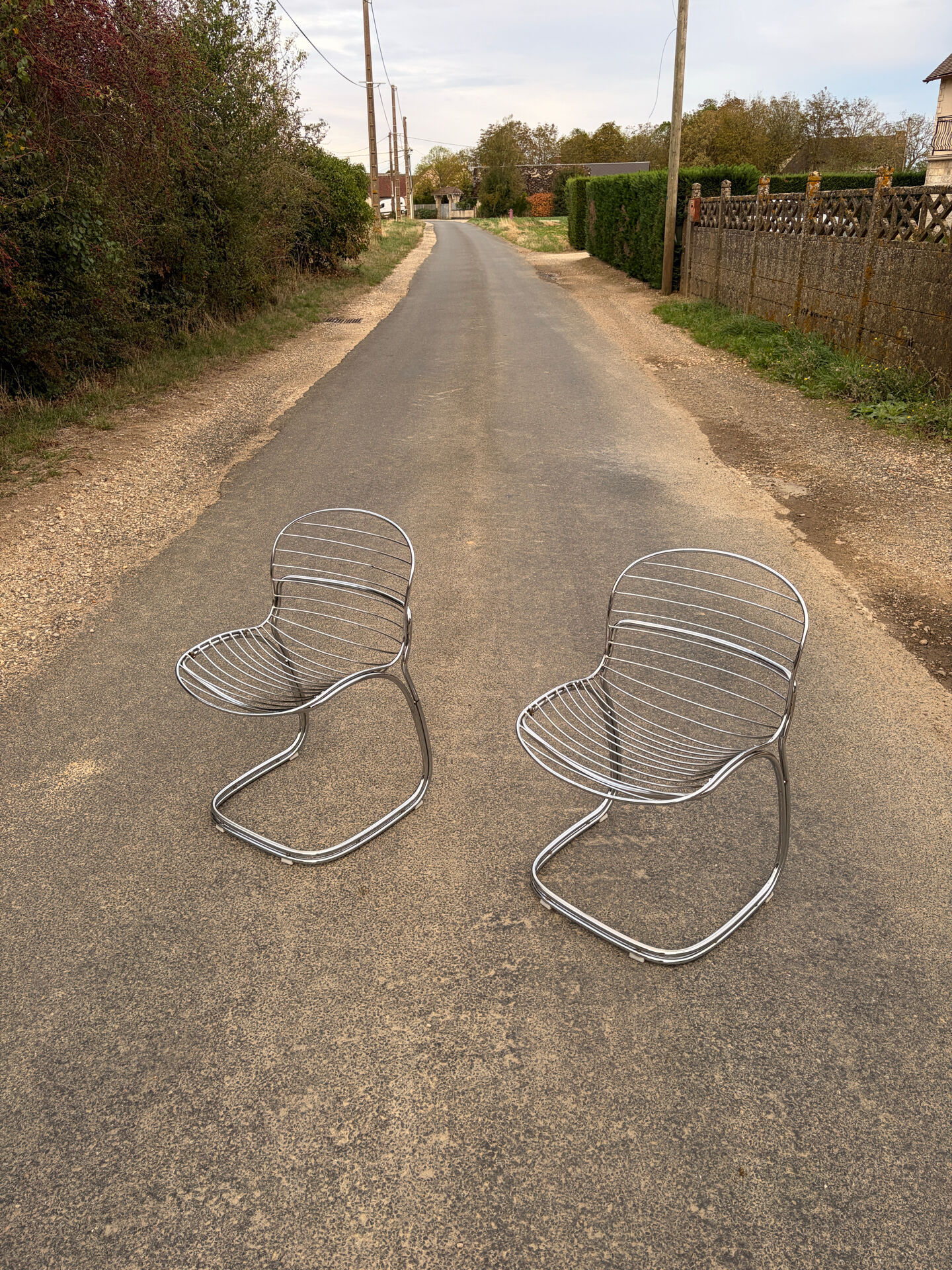 Paire de chaise en métal chromé