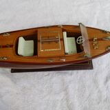 Motor boat model