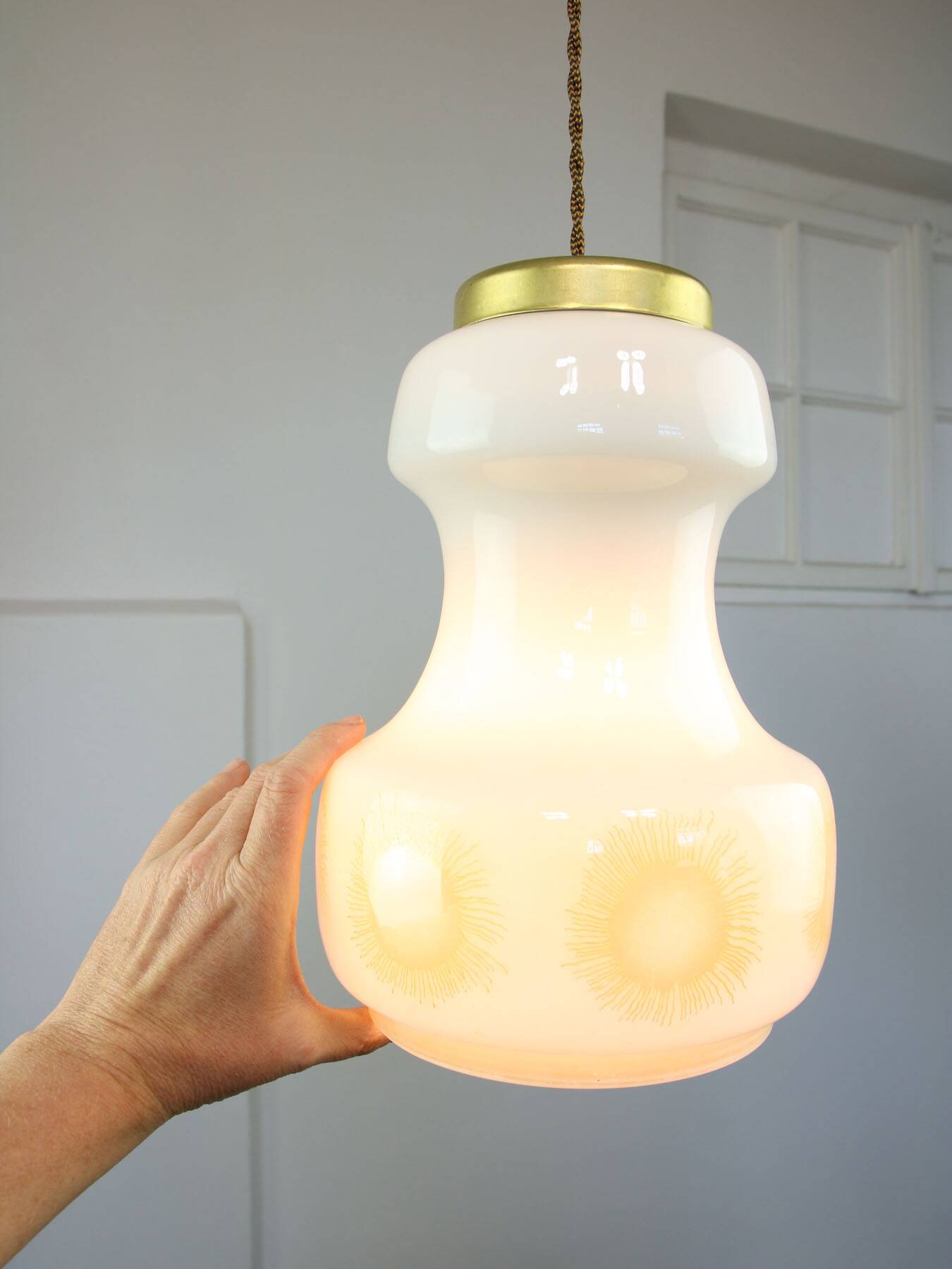 Mid-Century Italian Opaline and Brass Pendant Lamp