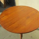 Round table in cherry, 1900s