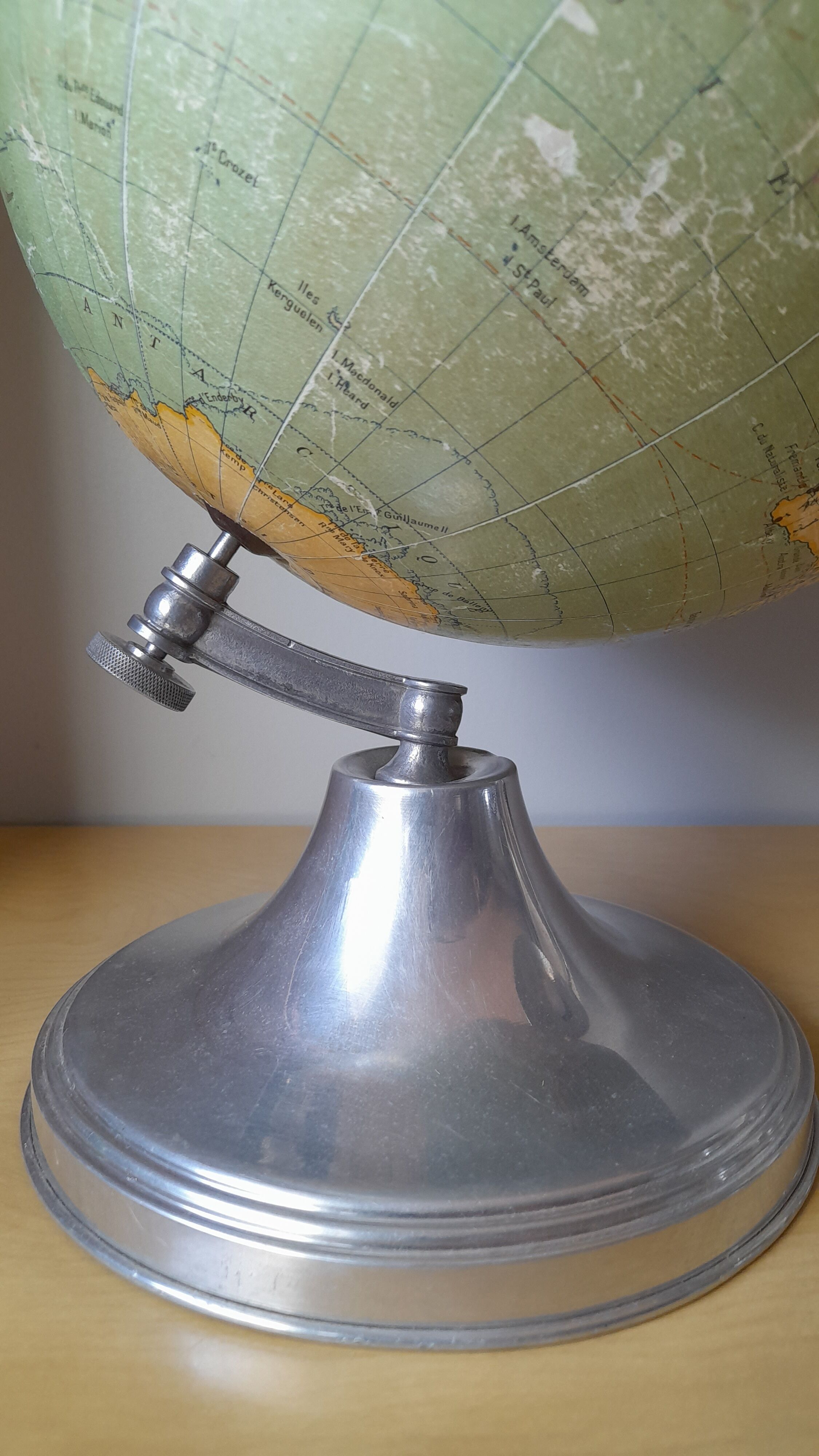 Globe Taride, 50s