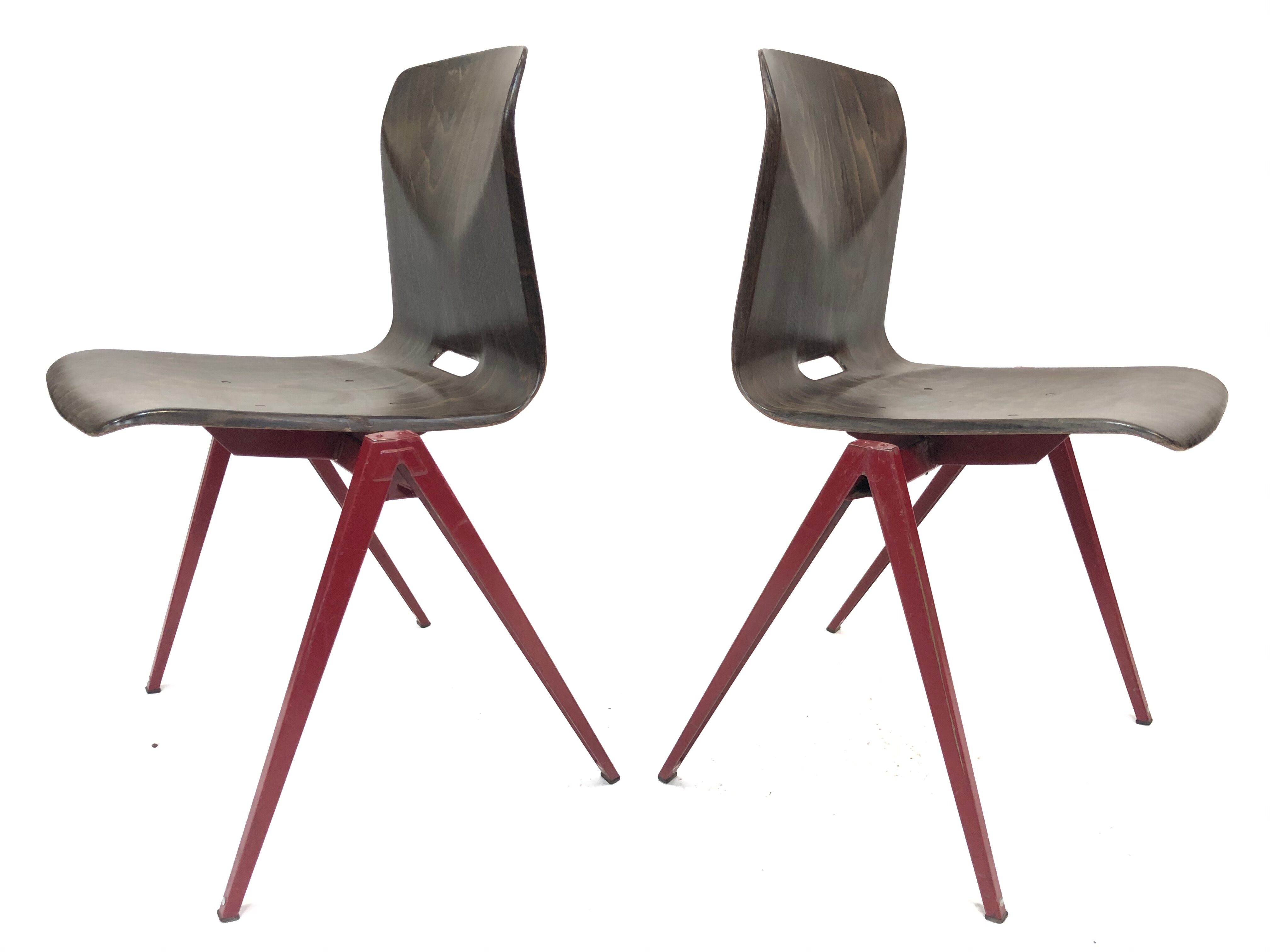 Chaise d'école empilable Pagholz Galvanitas S22