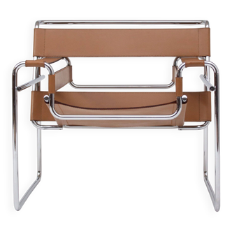 Fauteuil Wassily de Marcel Breuer en cuir cognac