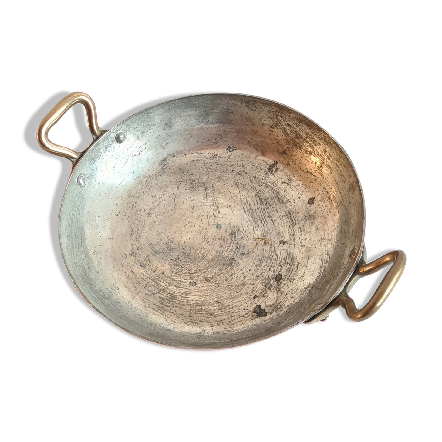 Old copper cassolette